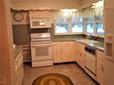 389 S Main St, Hughesville, PA 17737 - photo 4