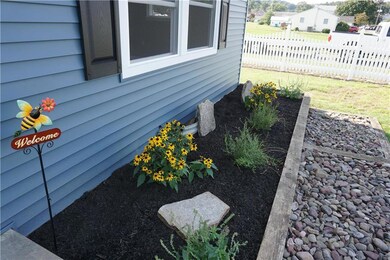 106 E Spring St, Bechtelsville, PA 19505 - photo 4