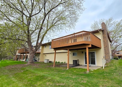 14291 92nd Ave N, Maple Grove, MN 55369 - photo 4