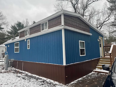 139 Sugar Maple Cir unit 160, Wisconsin Dells, WI 53965 - photo 2