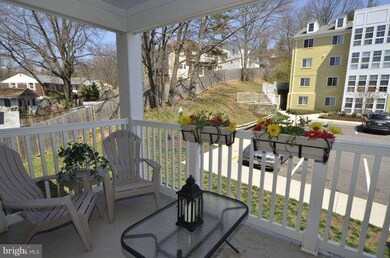 4151 S Four Mile Run Dr unit 304, Arlington, VA 22204 - photo 3