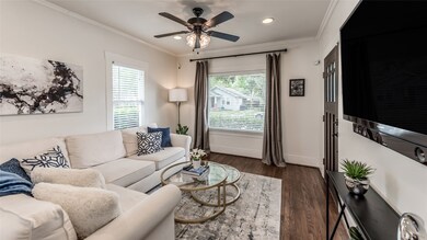 1124 Jerome St, Houston, TX 77009 - photo 5