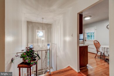 229 Candytuft Rd, Reisterstown, MD 21136 - photo 5