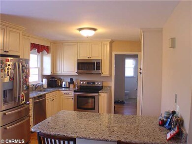 Kitchen - Open kitchen with Stainless appliances.