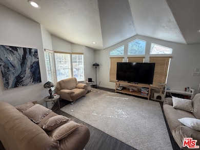 4201 Topanga Canyon Blvd unit 28, Woodland Hills, CA 91364 - photo 5