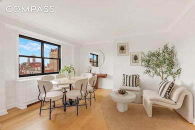 31 Jane St unit 10FG, New York, NY 10014 - photo 5