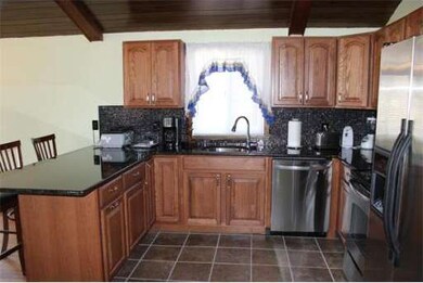 1 Mount Pleasant St, Oxford, MA 01540 - photo 6