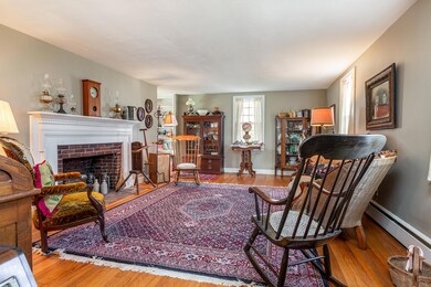 5 Bridle Path Way Cape-large-008-019-Liv