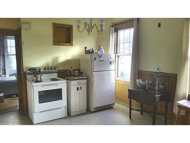 70 Wainwright St, Providence, RI 02908 - photo 7