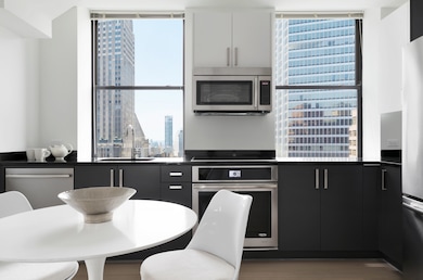 unlisted-address, New York, NY 10005 - photo 2