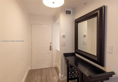 Le Trianon Condominium unit 7D, Miami Beach, FL 33140 - photo 4