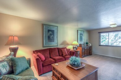Formal Living Room (1)