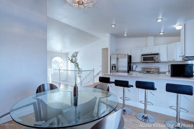 Dining | Kitchen