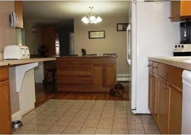 29 Cogger Rd, Lowell, MA 01854 - photo 5