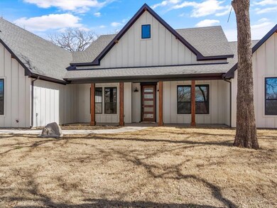 196 Luke Rd, Springtown, TX 76082 - photo 2