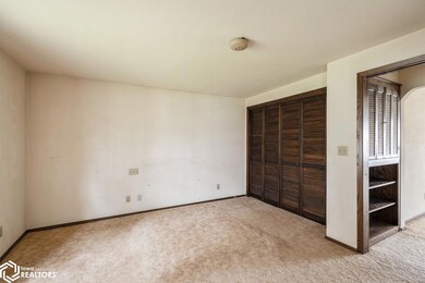 1580 S Ave, Traer, IA 50675 - photo 6