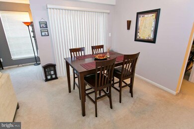 25300 Lake Mist Square unit 102, Chantilly, VA 20152 - photo 7