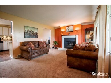Opposing view in the living room