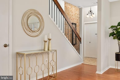 1474 Greenmont Ct, Reston, VA 20190 - photo 4