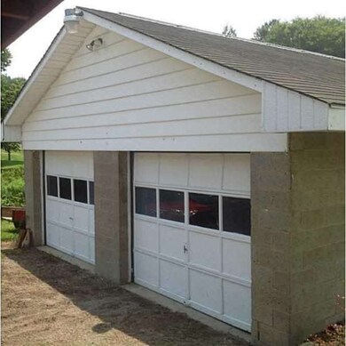 Parking Lot/Garage.