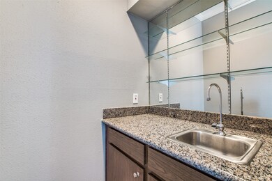 1915 Augusta Dr unit 20, Houston, TX 77057 - photo 6