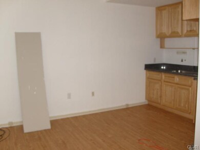 1245 W Turner St unit 1st Floor, Allentown, PA 18102 - photo 7
