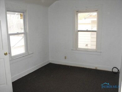 3714 Upton Ave, Toledo, OH 43613 - photo 7