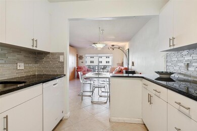 1901 S Ocean Dr unit 403, Hollywood, FL 33019 - photo 6