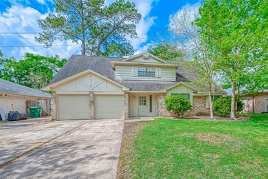 7003 Oak Bough Dr, Houston, TX 77088 - photo 4