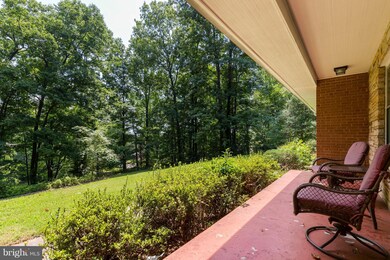5221 Hillside Dr, Warrenton, VA 20187 - photo 5