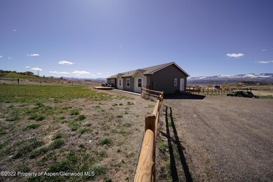 308 Cindys Way-23
