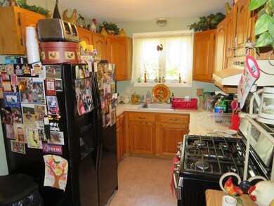 21 19th St, Lowell, MA 01850 - photo 7