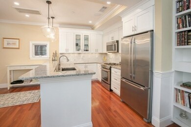 49 L St unit 9, Boston, MA 02127 - photo 4
