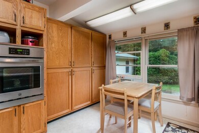 181 Huntington Acres, Richmond, VT 05477 - photo 4