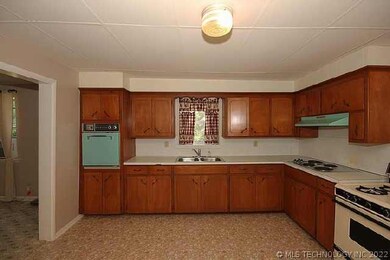 Big kitchen
