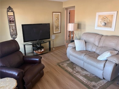 5330 Spanish Trail, Holiday, FL 34690 - photo 4