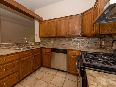 620 Coopers Hawk Dr, Norman, OK 73072 - photo 7