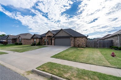 381 Captain Reid Ln, Prairie Grove, AR 72753 - photo 2