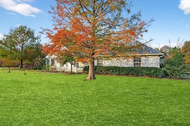 538 Lakewood Rd, Denison, TX 75020 - photo 6