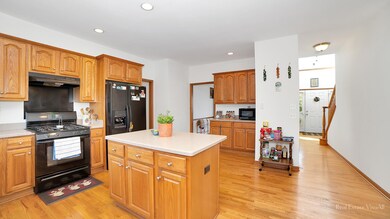 440 Sudbury Cir unit 7, Oswego, IL 60543 - photo 6