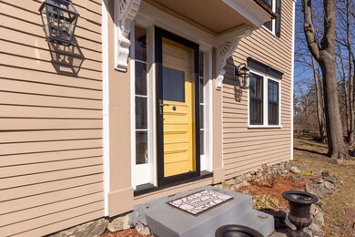 1 Jackson Hill St unit B, Portsmouth, NH 03801 - photo 4