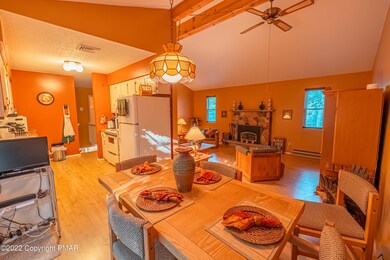 110 Sundew Dr, East Stroudsburg, PA 18301 - photo 4