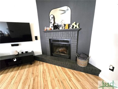 110 S Sheftall Cir, Savannah, GA 31410 - photo 5