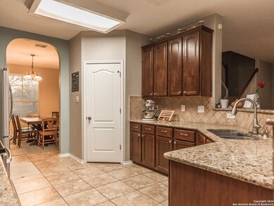 10118 Sandlet Trail, San Antonio, TX 78254 - photo 6