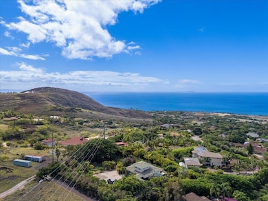 676 Kai Hele Ku St unit B, Lahaina, HI 96761 - photo 4