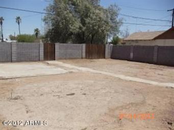 BACKYARD/RV GATE
