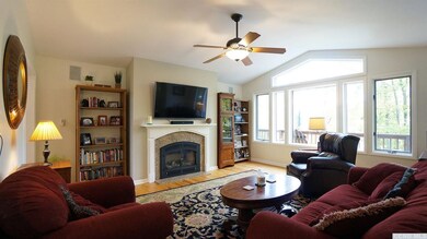 29 Ambassador Ct unit B25, Athens, NY 12015 - photo 7