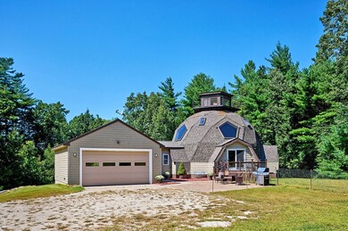 99 Hendrick St, Easthampton, MA 01027 - photo 2
