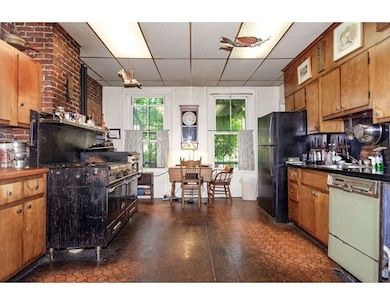 199 W Springfield St, Boston, MA 02118 - photo 7