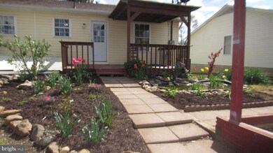 329 W 9th St, Front Royal, VA 22630 - photo 2